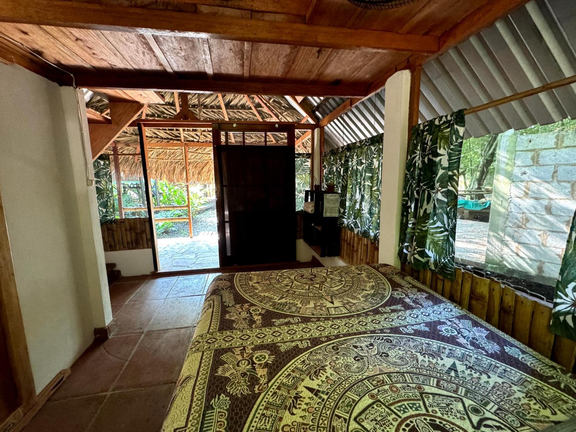 Cabanas Bambutan Palenque Room photo